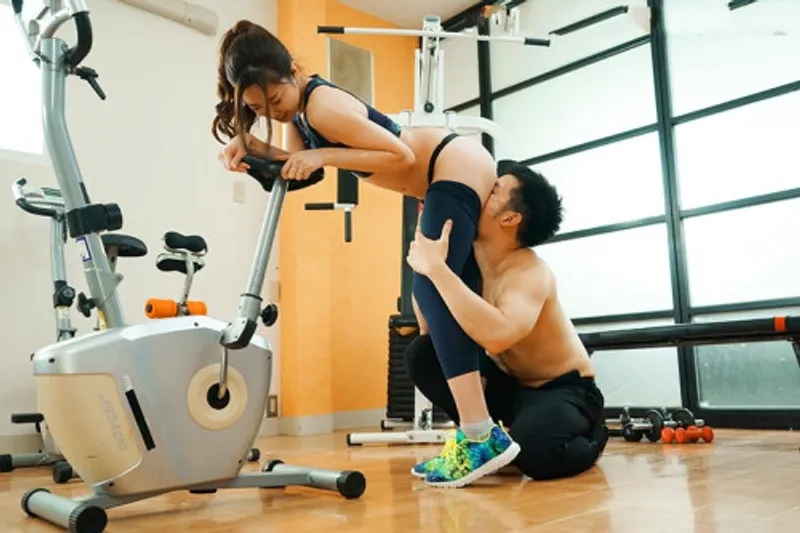 Xin người chồng đi tập gym, bà xã "đi ngoài" với anh pt